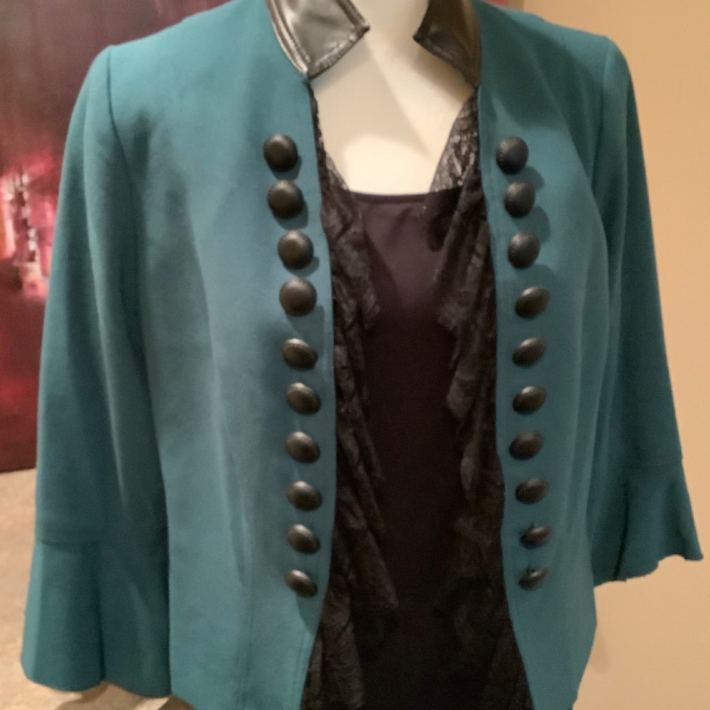 Insight size 2 jacket. - Picture 2 of 10